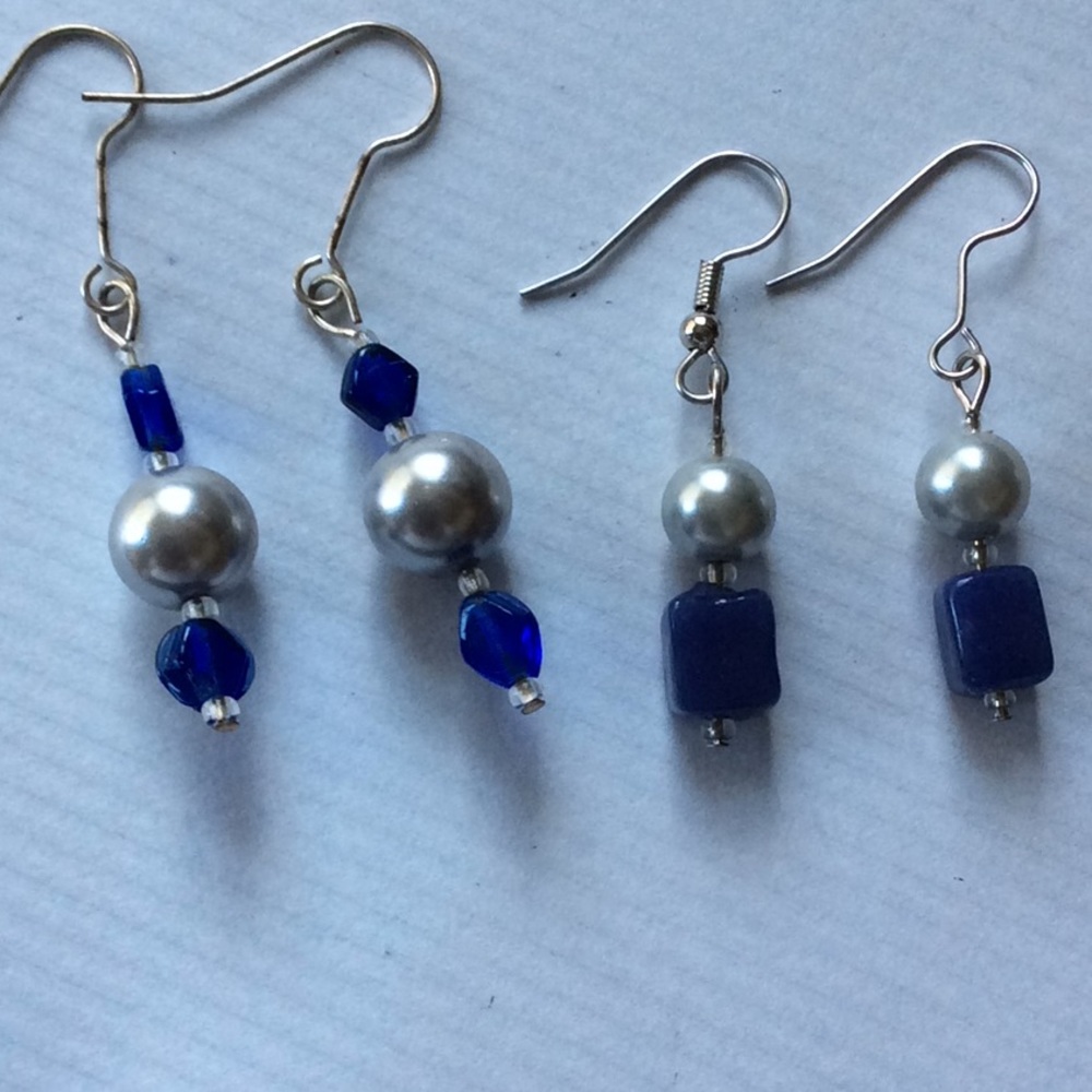 Silver earrings with blue beads